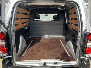 Voertuigafbeelding 23