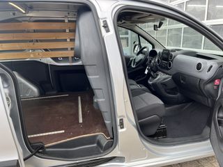 Voertuigafbeelding 7