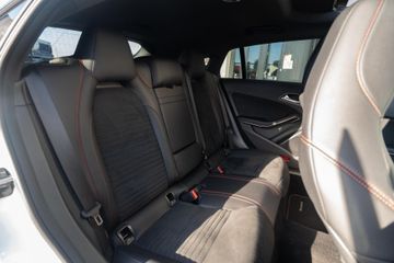 Voertuigafbeelding 35