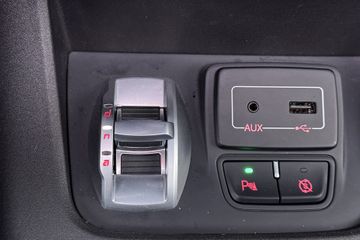 Voertuigafbeelding 21