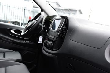 Voertuigafbeelding 14