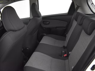 Voertuigafbeelding 12