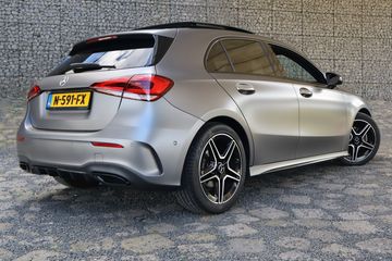 Voertuigafbeelding 13