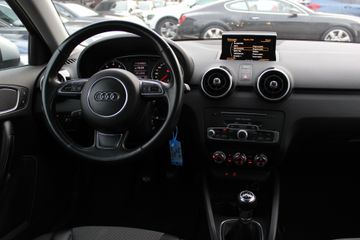 Voertuigafbeelding 8