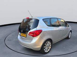 Voertuigafbeelding 2