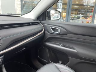 Voertuigafbeelding 27