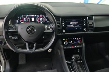 Voertuigafbeelding 12