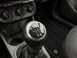 Voertuigafbeelding 32