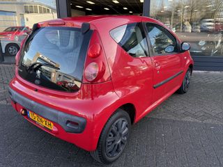 Voertuigafbeelding 5