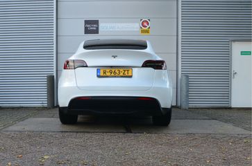 Voertuigafbeelding 8