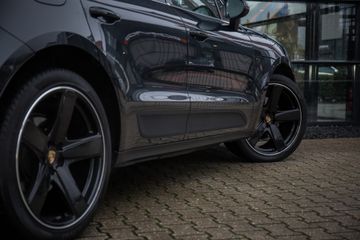 Voertuigafbeelding 4