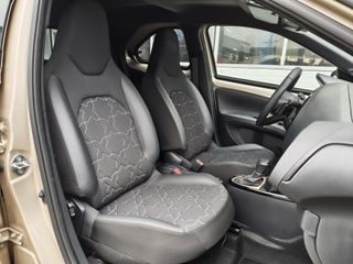 Voertuigafbeelding 26