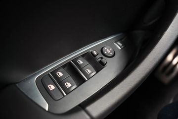 Voertuigafbeelding 35