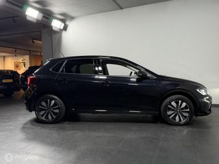 Voertuigafbeelding 24