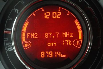 Voertuigafbeelding 12