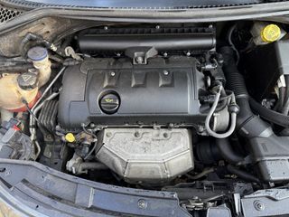 Voertuigafbeelding 13