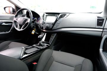 Voertuigafbeelding 4