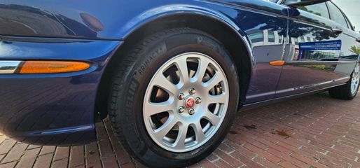 Voertuigafbeelding 18