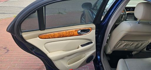 Voertuigafbeelding 24