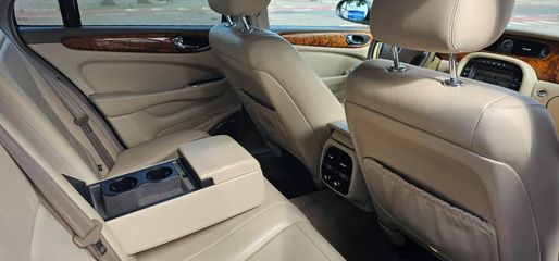 Voertuigafbeelding 27