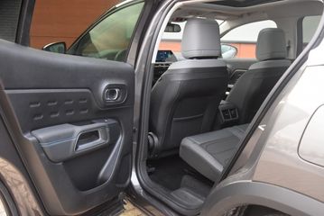 Voertuigafbeelding 25