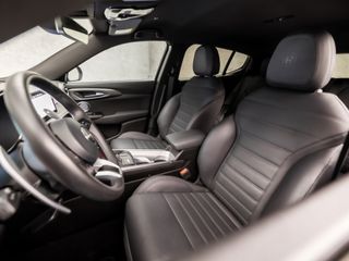 Voertuigafbeelding 13