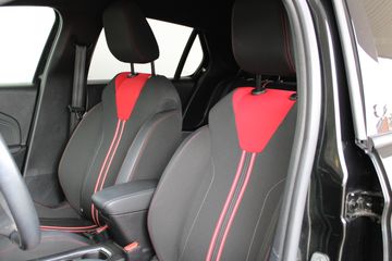 Voertuigafbeelding 9