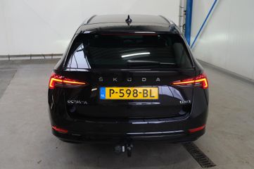 Voertuigafbeelding 5