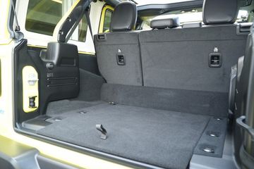 Voertuigafbeelding 18