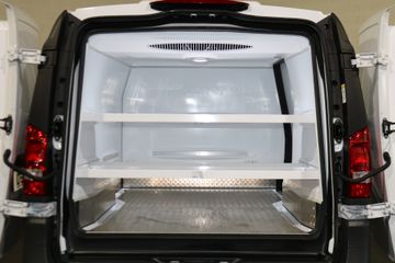 Voertuigafbeelding 13