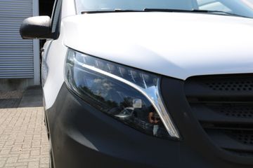 Voertuigafbeelding 48