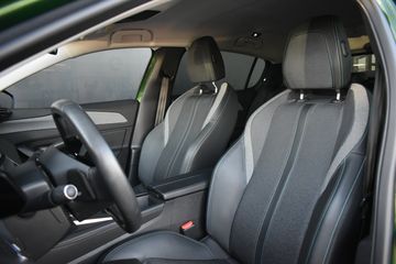 Voertuigafbeelding 7