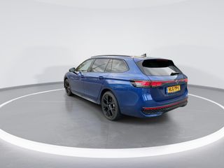 Voertuigafbeelding 6