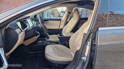 Voertuigafbeelding 3