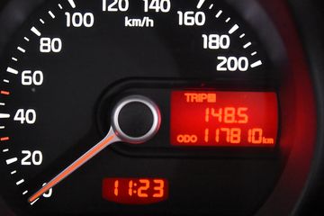 Voertuigafbeelding 13