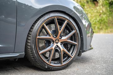 Voertuigafbeelding 12