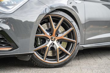 Voertuigafbeelding 7