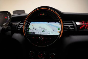 Voertuigafbeelding 7