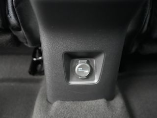 Voertuigafbeelding 32