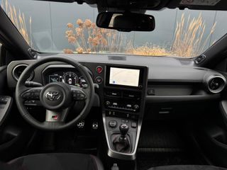 Voertuigafbeelding 12