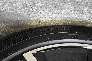 Voertuigafbeelding 44