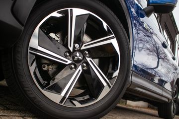 Voertuigafbeelding 13