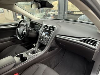 Voertuigafbeelding 25