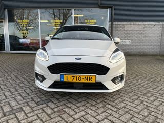 Voertuigafbeelding 4