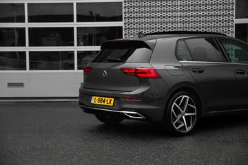 Voertuigafbeelding 7