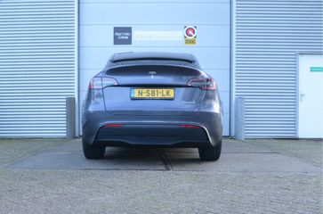 Voertuigafbeelding 8