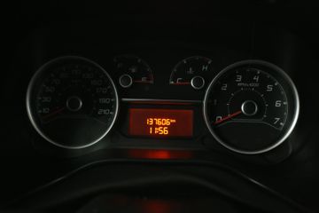 Voertuigafbeelding 13