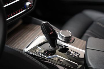 Voertuigafbeelding 28