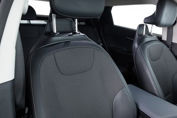 Voertuigafbeelding 4