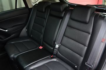 Voertuigafbeelding 11